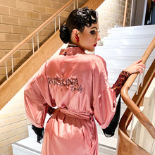 Загрузить изображение в средство просмотра галереи, Persona ROBES
